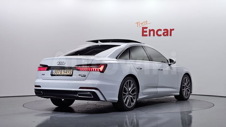 Audi A6 2022 — 2