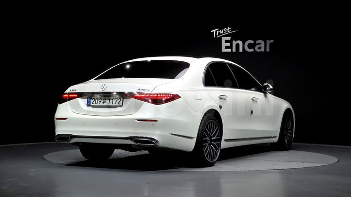 Mercedes Benz S Class 2022 — 2