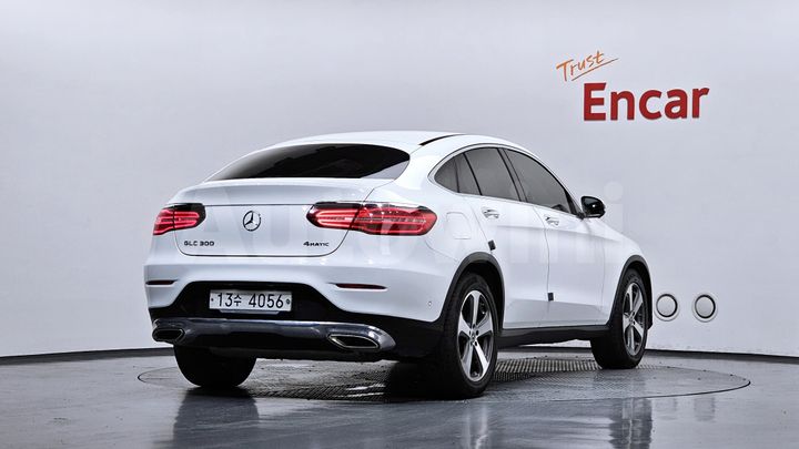 Mercedes Benz GLC Class 2019 — 2