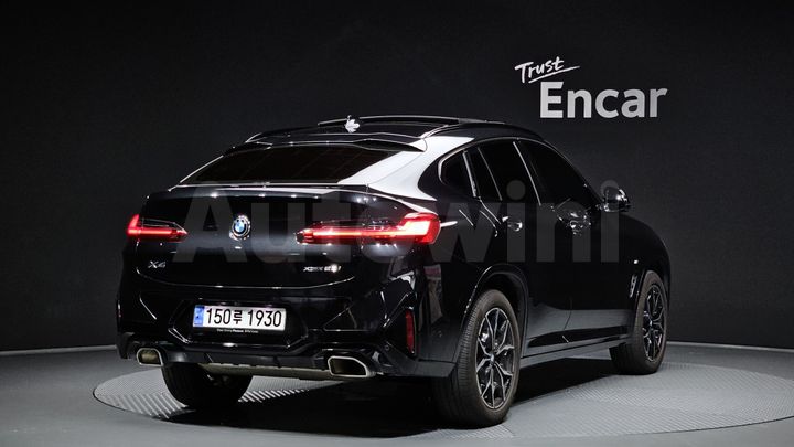 BMW X4 2024 — 2