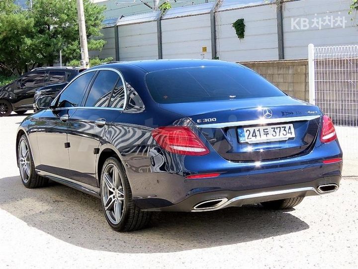 Mercedes Benz E Class 2020 — 3