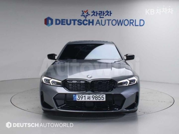 BMW 3 Series 2024 — 3