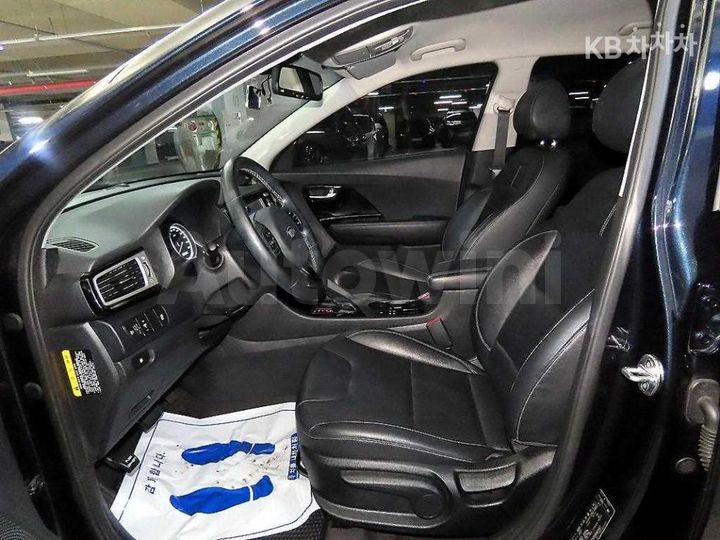 Kia Niro 2017 — 5