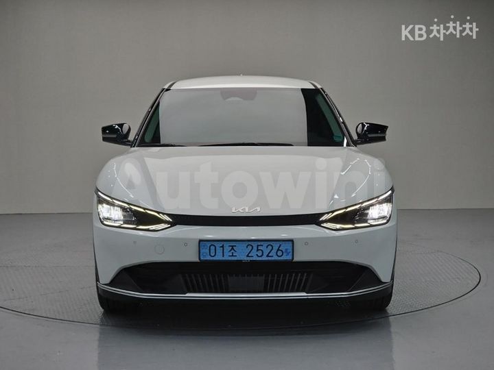 Kia EV6 2024 — 2