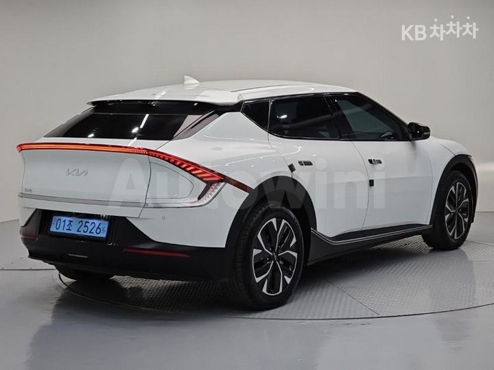 Kia EV6 2024 — 4