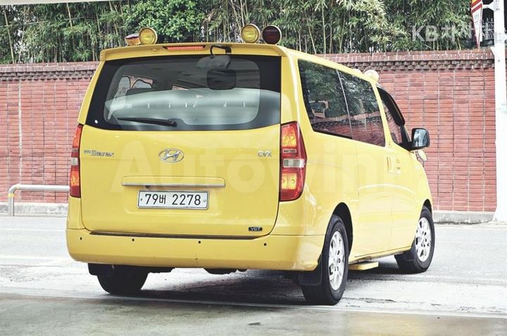Hyundai Starex 2010 — 3