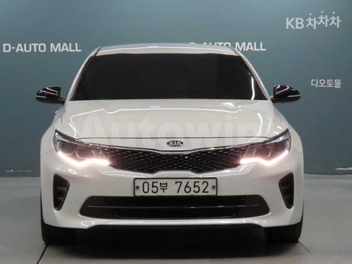 Kia K5 2018 — 3