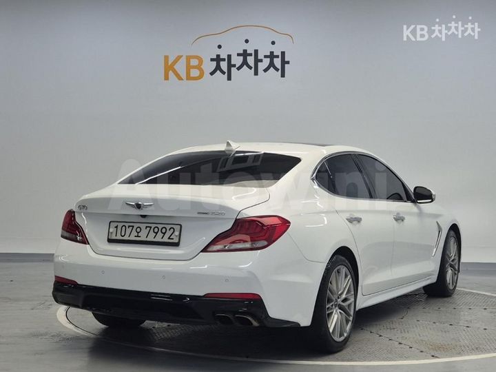 Genesis G70 2019 — 3