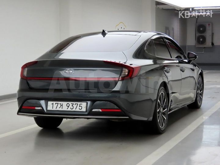 Hyundai Sonata 2020 KMHL241EBLA023314 — 3