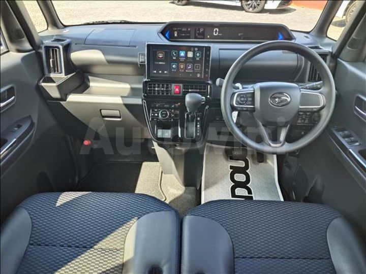 Daihatsu Tanto 2025 — 3