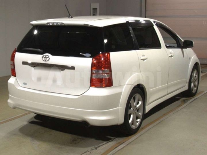 Toyota Wish 2003 ANE11-0012609 — 2