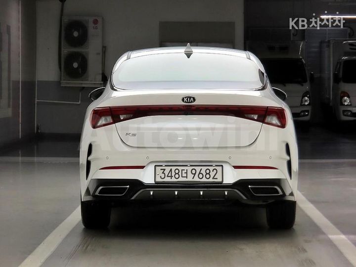 Kia K5 2020 — 3