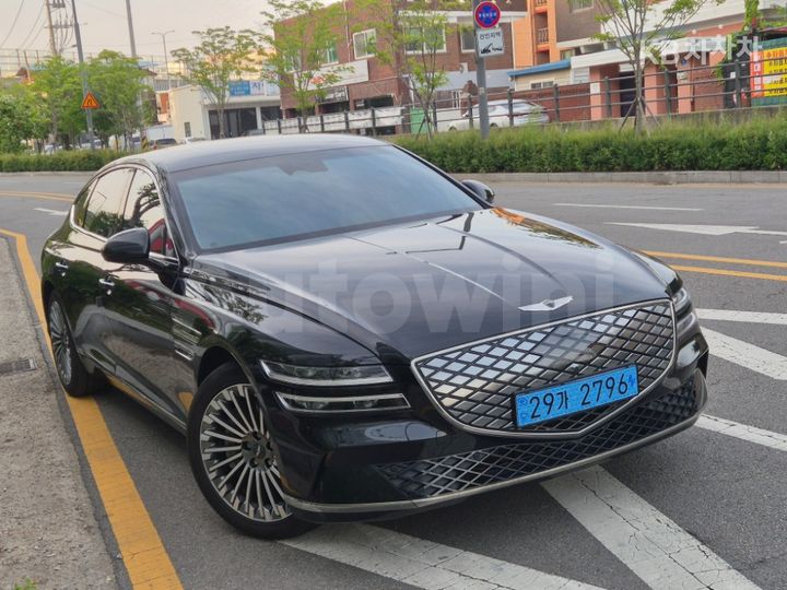 Genesis G80 2022 — 4