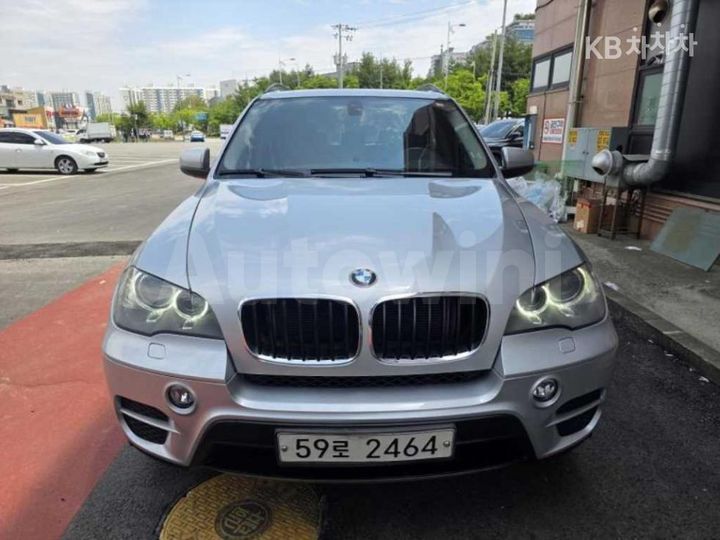BMW X5 2011 — 2