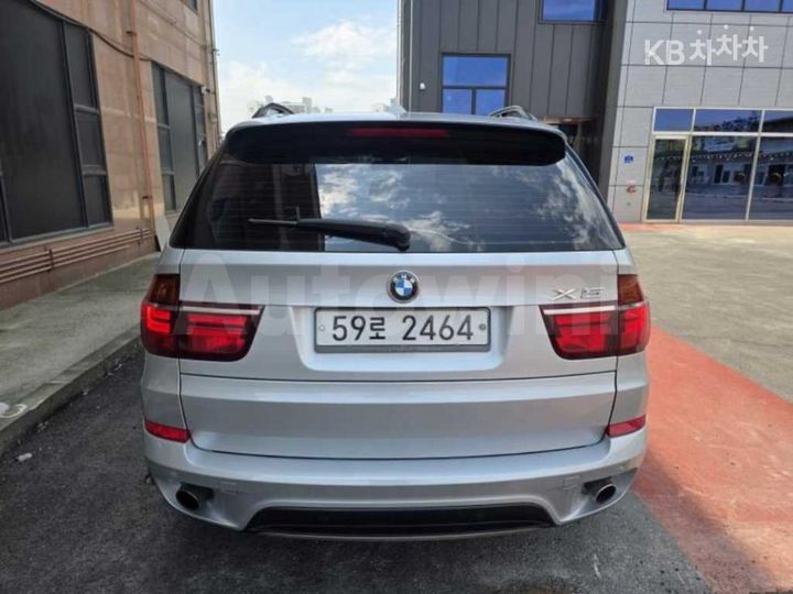 BMW X5 2011 — 4