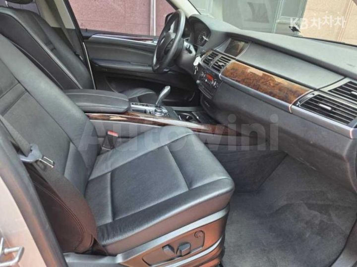 BMW X5 2011 — 5