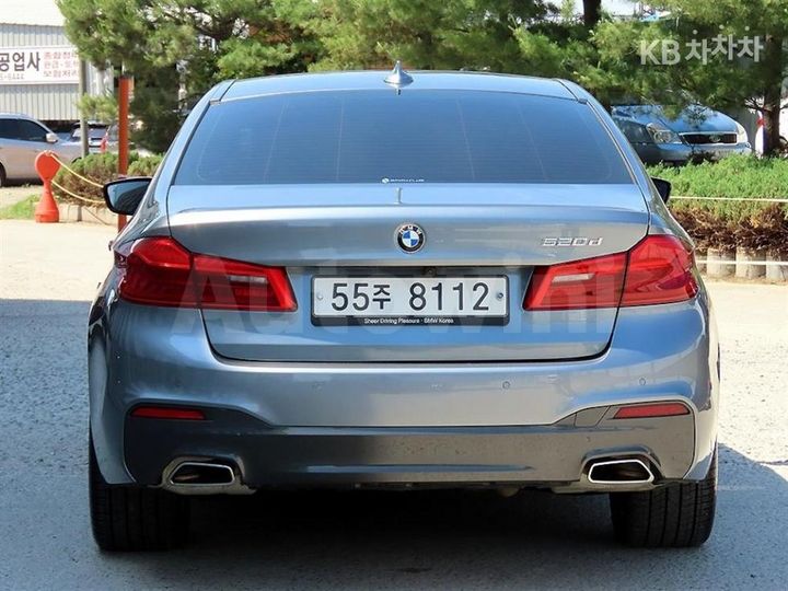 BMW 5 Series 2017 — 4