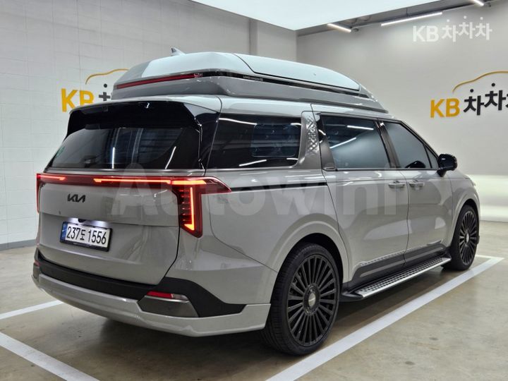Kia Carnival 2025 — 4