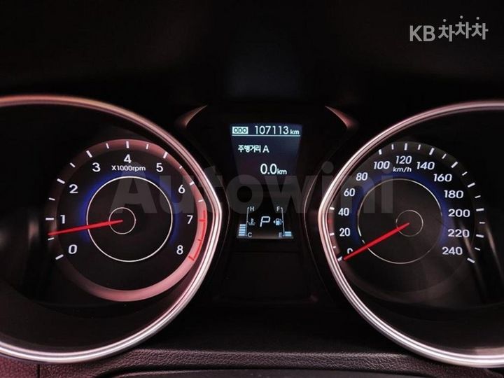 Hyundai Avante 2014 — 5