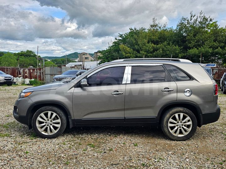 Kia Sorento 2010 — 4
