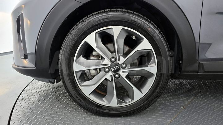Kia Stonic 2018 — 5
