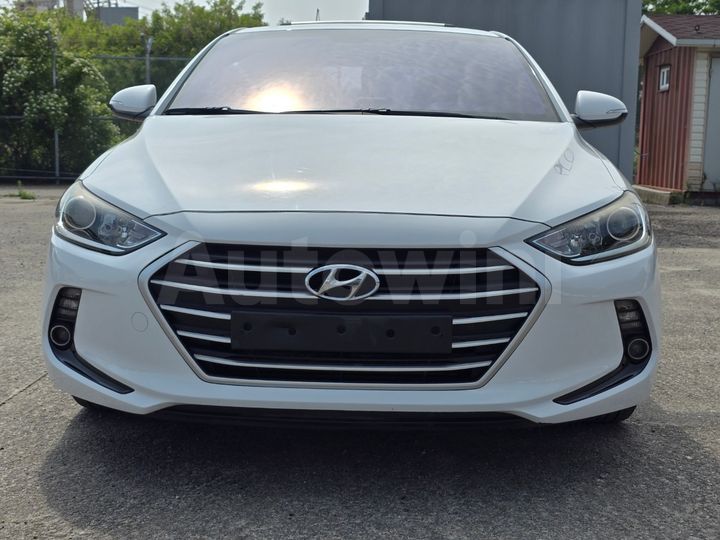 Hyundai Avante 2016 — 2