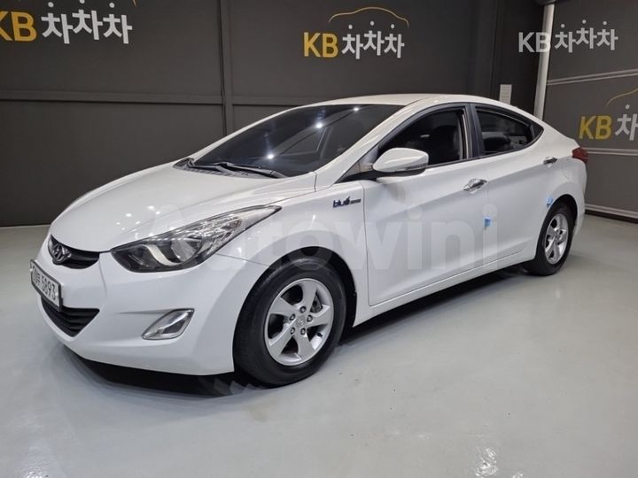 Hyundai Avante 2012 KMHDG41DBCU314387 — 2