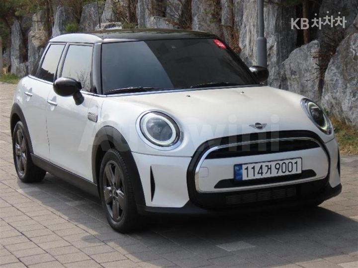 Mini Cooper 2023 — 2