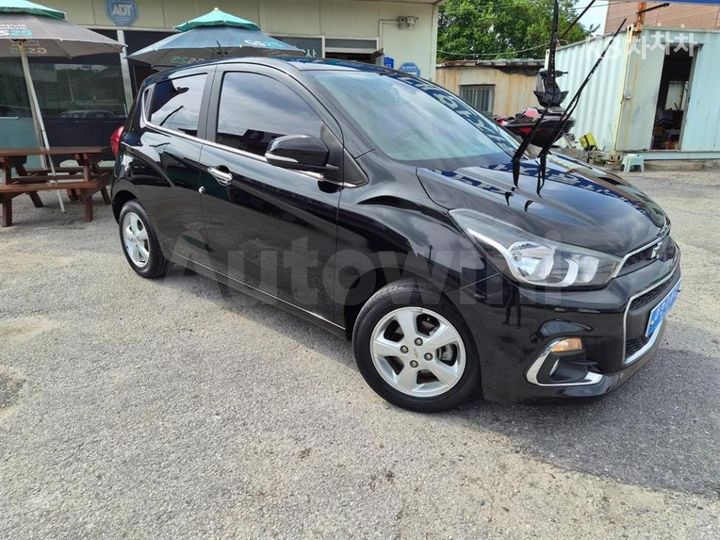 Chevrolet Spark 2017 — 2