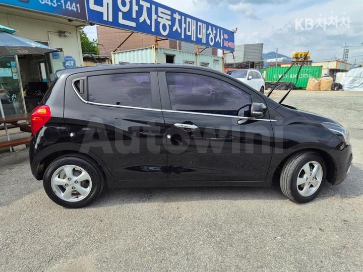 Chevrolet Spark 2017 — 3