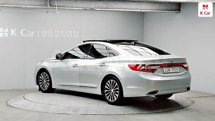 Hyundai Grandeur 2013 — 2