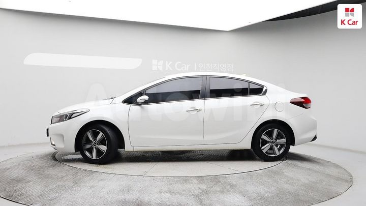 Kia K3 2018 — 2