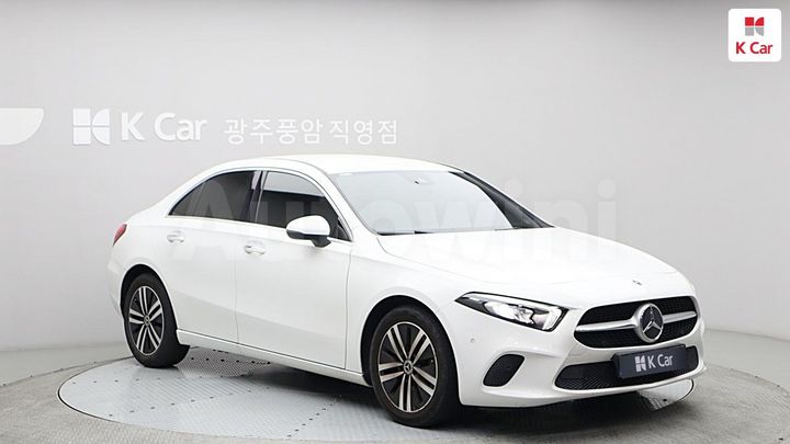 Mercedes Benz A Class 2022 — 3