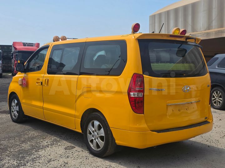 Hyundai Starex 2019 — 4