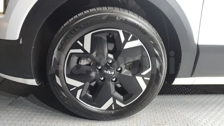 Kia Niro 2023 — 5