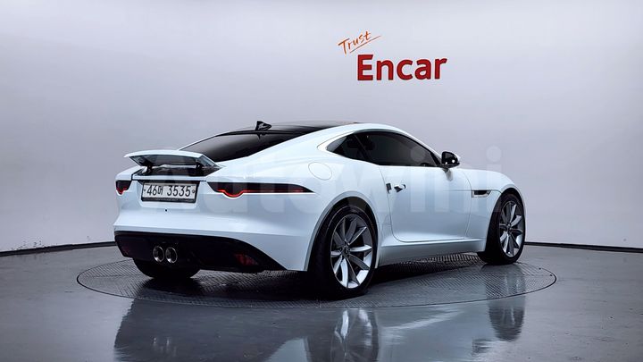 Jaguar F Type