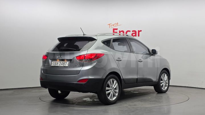 Hyundai Tucson 2010 — 2