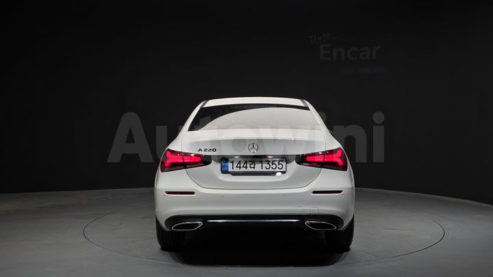 Mercedes Benz A Class 2023 — 4