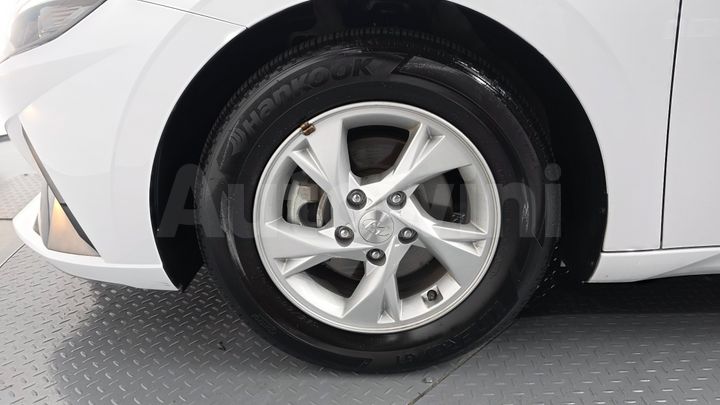 Hyundai Avante 2023 — 5