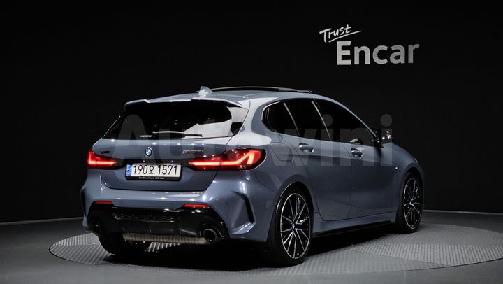 BMW 1 Series 2021 — 2