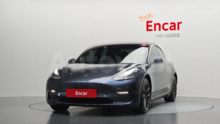 Tesla Model 3 2020 — 3