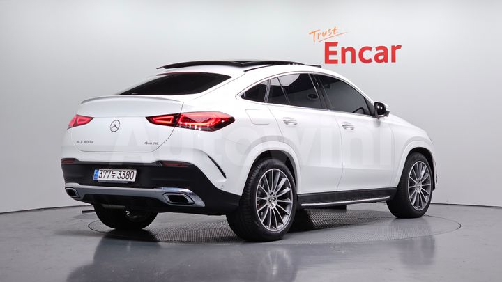 Mercedes Benz GLE Class 2023 — 2