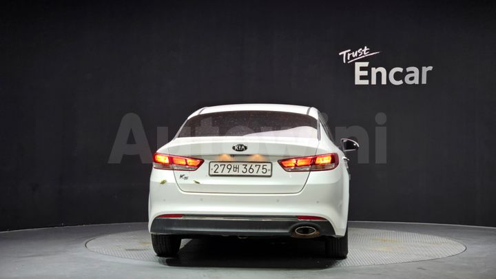 Kia K5 2016 — 4