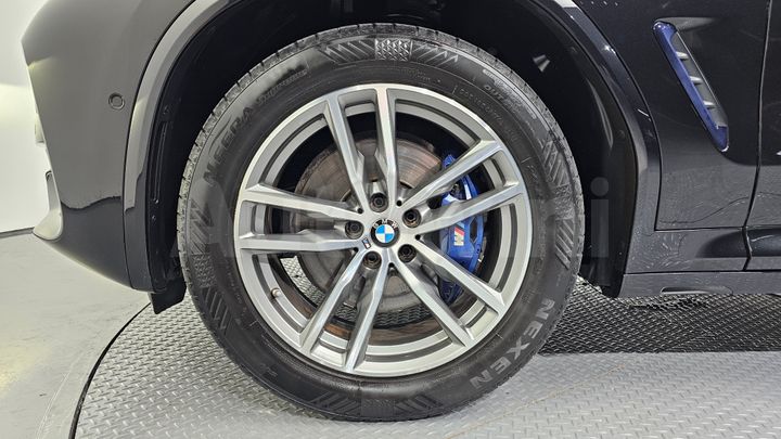 BMW X3 2018 — 5