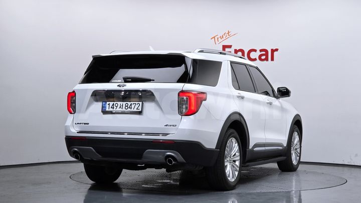 Ford Explorer 2021 — 2