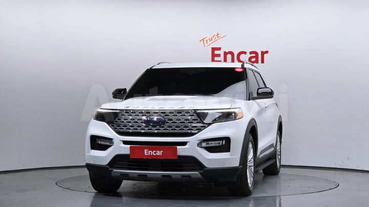 Ford Explorer 2021 — 3