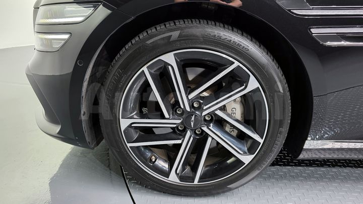 Genesis G80 2025 — 5