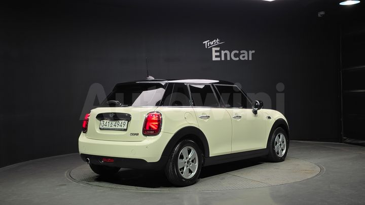 Mini Cooper 2020 — 2
