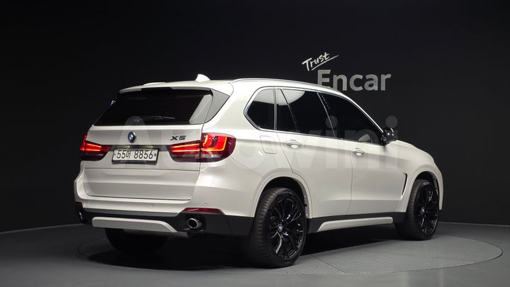 BMW X5 2016 — 2