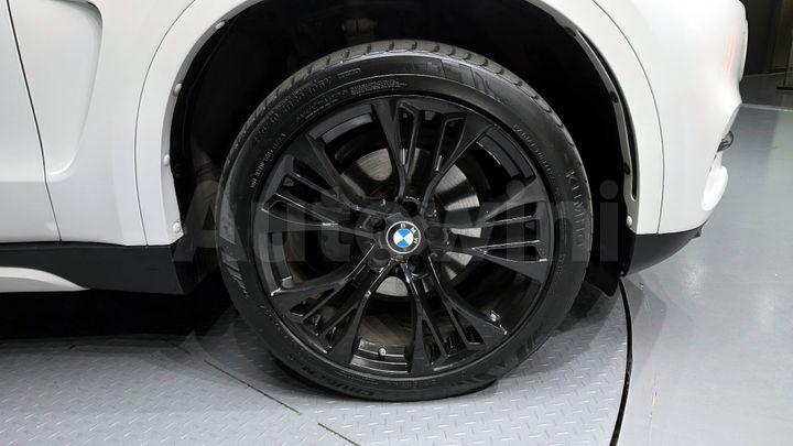 BMW X5 2016 — 5